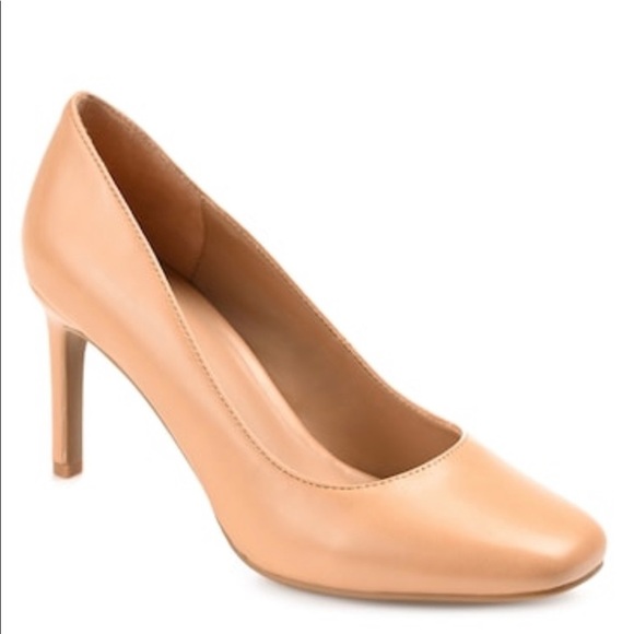 Journee collection Nude Color Square Toe Heels - Picture 1 of 7